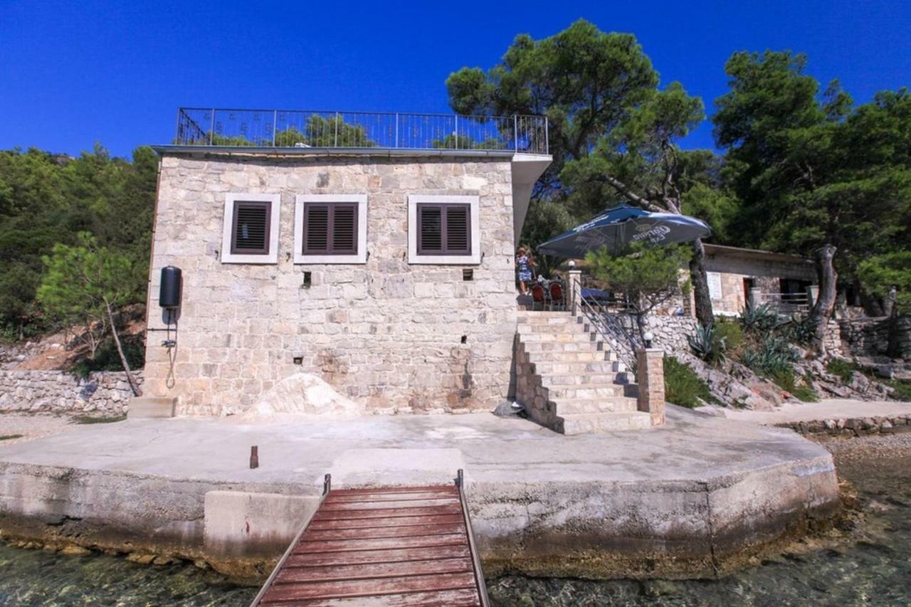 Robinson Nino Villa Bogomolje Bagian luar foto
