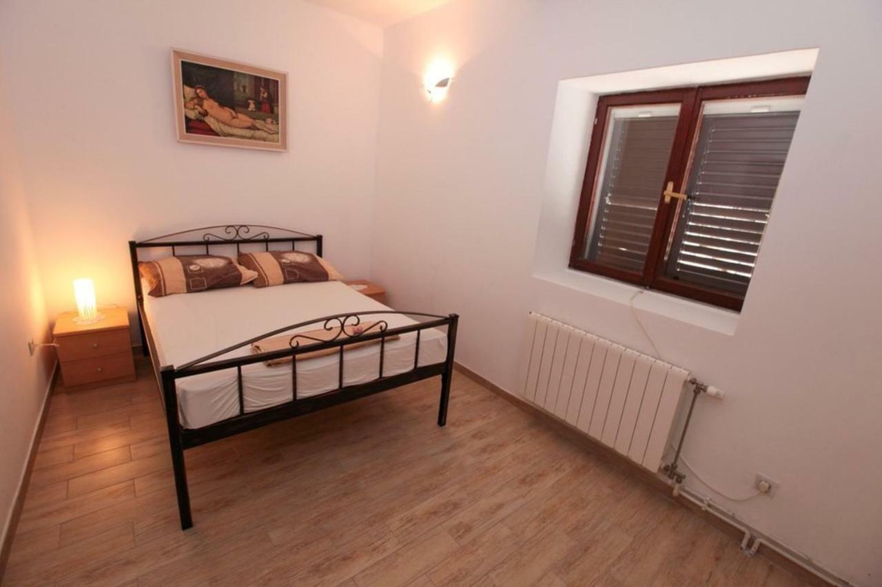 Robinson Nino Villa Bogomolje Bagian luar foto
